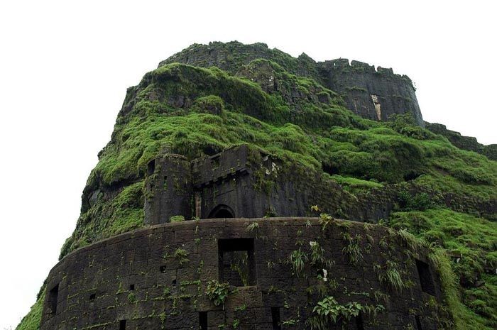 Places to visit in Pune: Alluring picnic spots near Pune within 100 kms