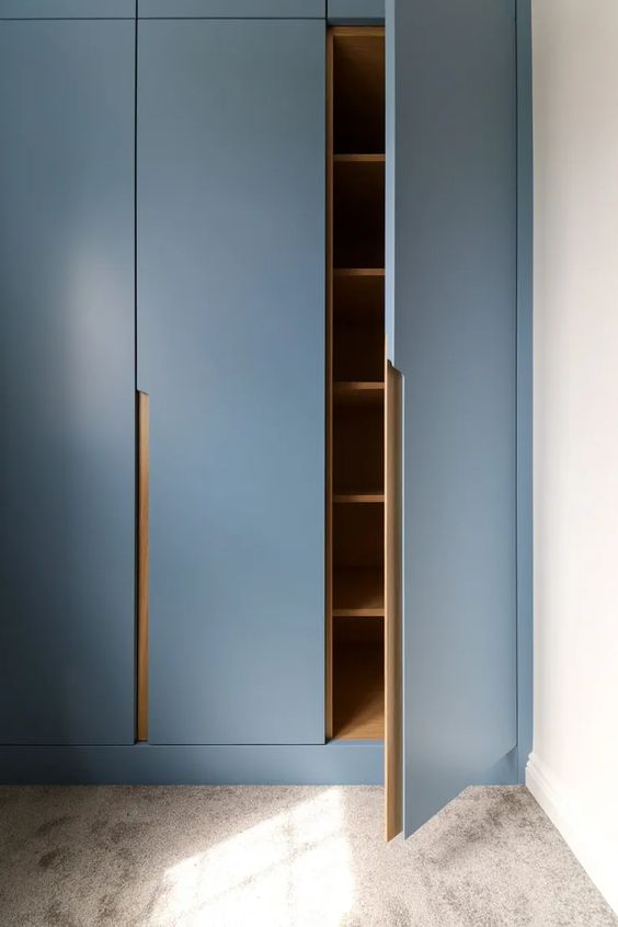 Steel wardrobe: Some beautiful steel almirah ideas 11