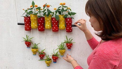 7 diy plastic bottle planters 3 1