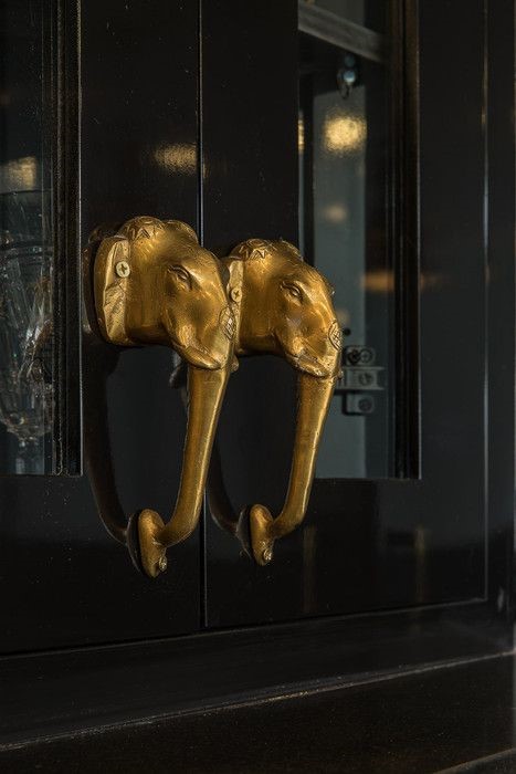 Luxurious golden main door wooden handle design