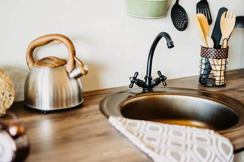 How to pick an ideal kitchen sink for your home