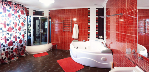 Jacuzzi designs to turn your bathroom into a relaxing space