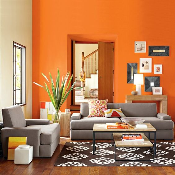 Contrast is the key to a beautiful orange colour room