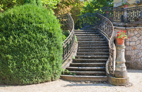 Outdoor stairs designs: 16 ideas for Indian houses