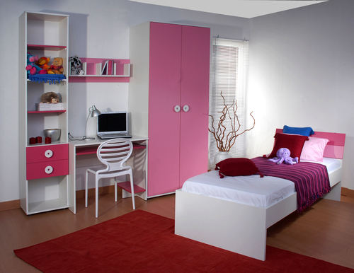 Pink colour combination for wall unit