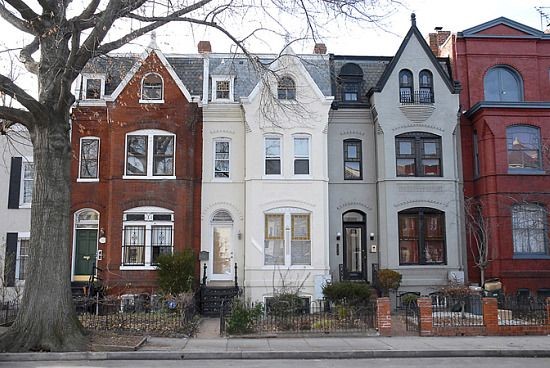 Victorian row house design 