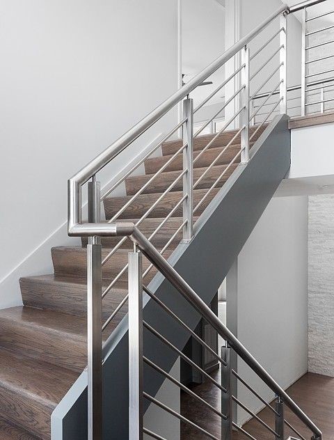 Steel railing design for home stairs: A guide to choosing the right design