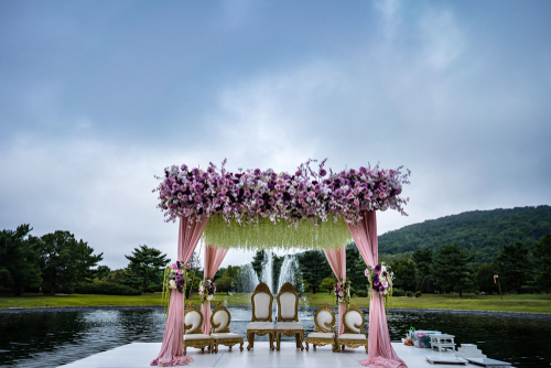 Wedding stage decoration theme