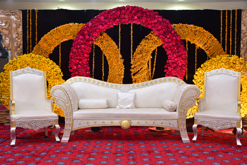 Wedding stage decoration theme