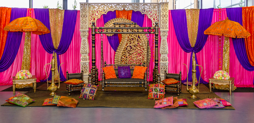 Wedding stage decoration theme