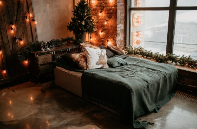 Christmas décor for the bedroom