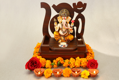 which type of ganesha idol is good for home shutterstock 349609649 1