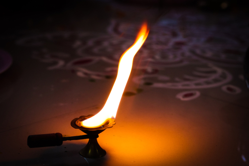 Vastu camphor: Benefits of using camphor at home